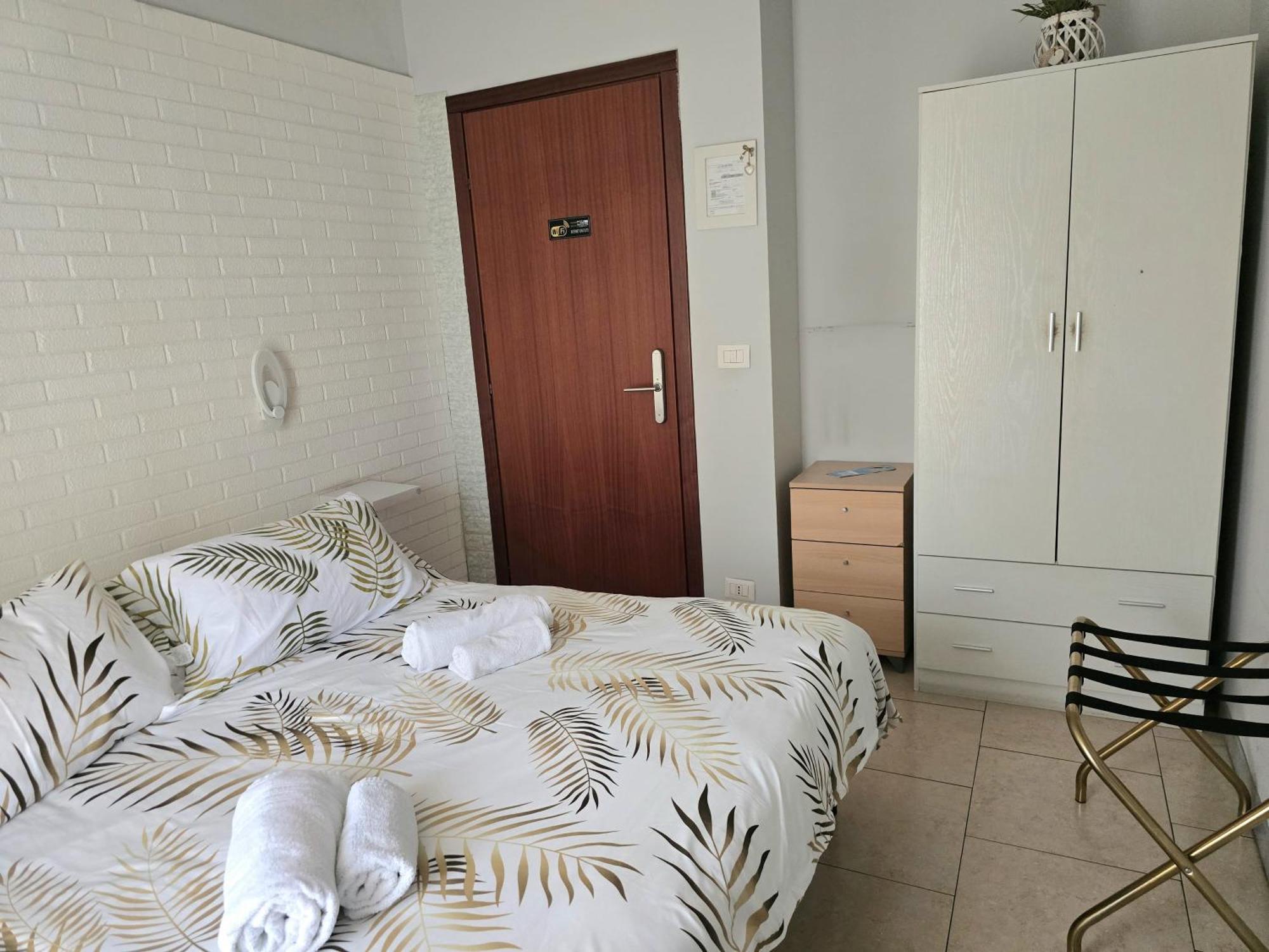 Отель La Casa Dei Sogni Gallico Экстерьер фото