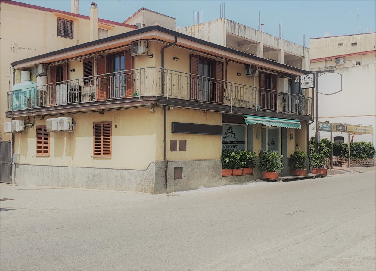 Отель La Casa Dei Sogni Gallico Экстерьер фото